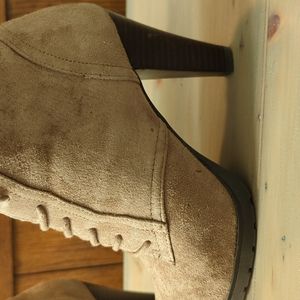 White Mountain Suede Booties